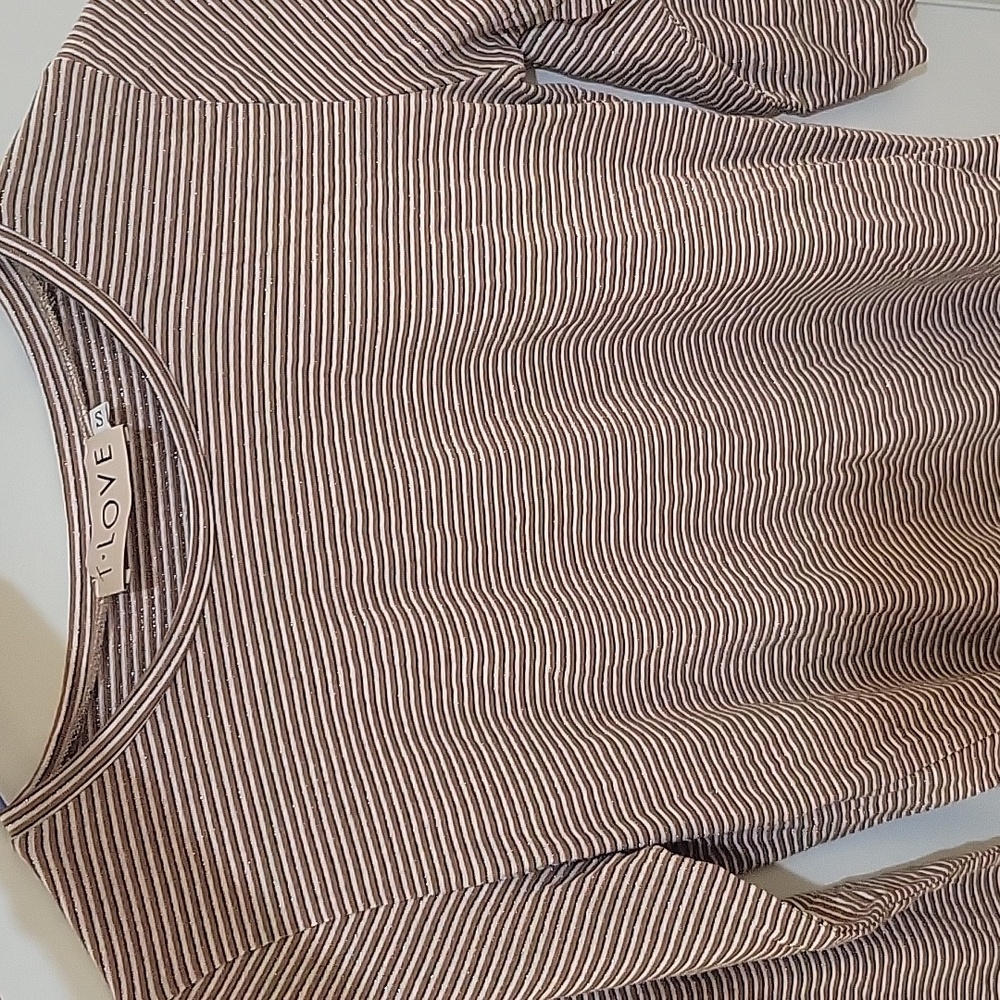 Women's Long Sleeve Orangy Sparkly Striped Tee